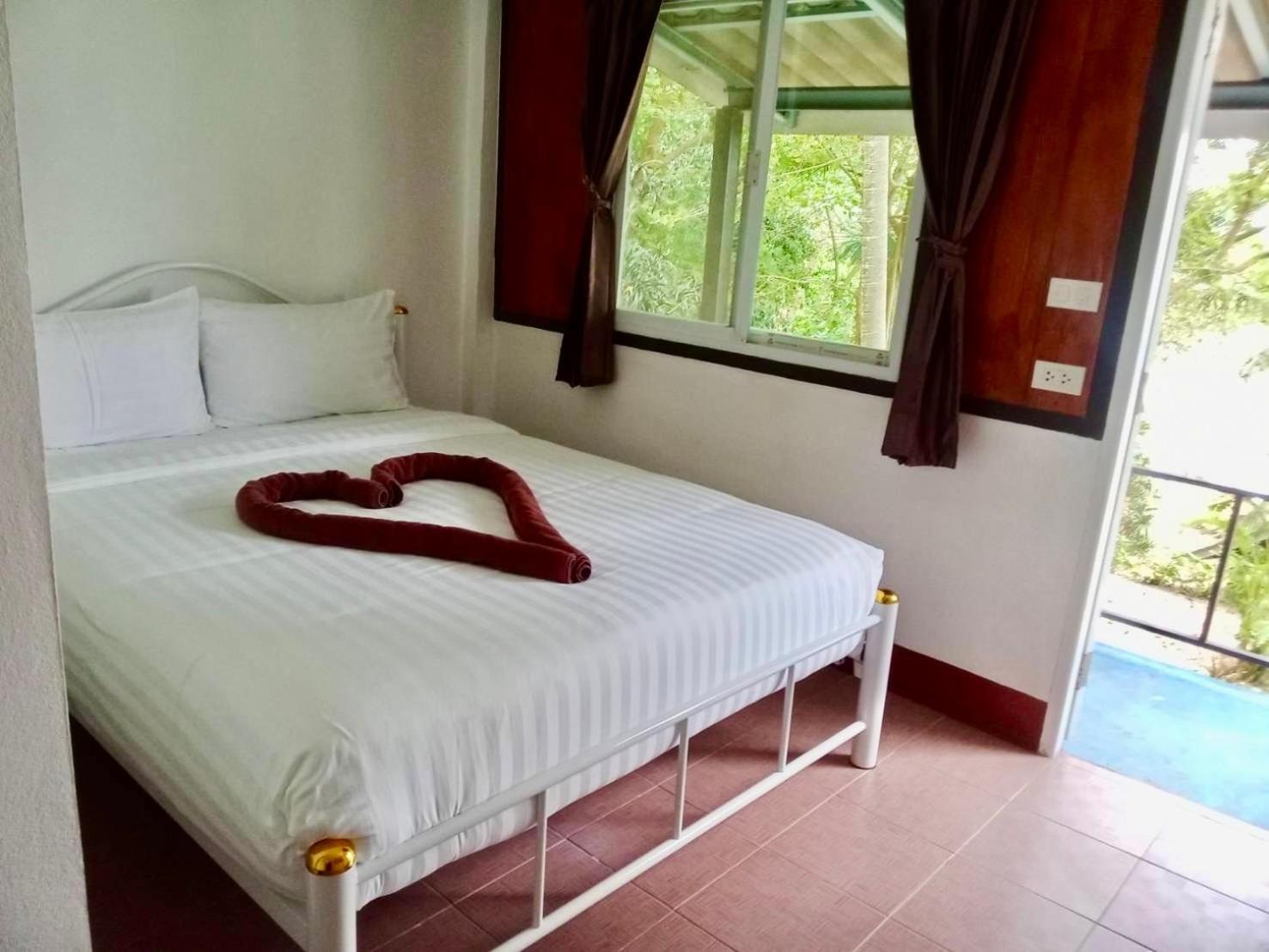 Phi Phi Private Beach Resort Esterno foto