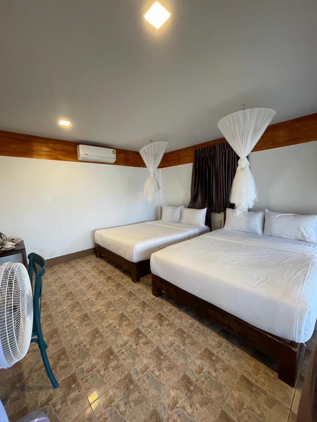 Phi Phi Private Beach Resort Esterno foto